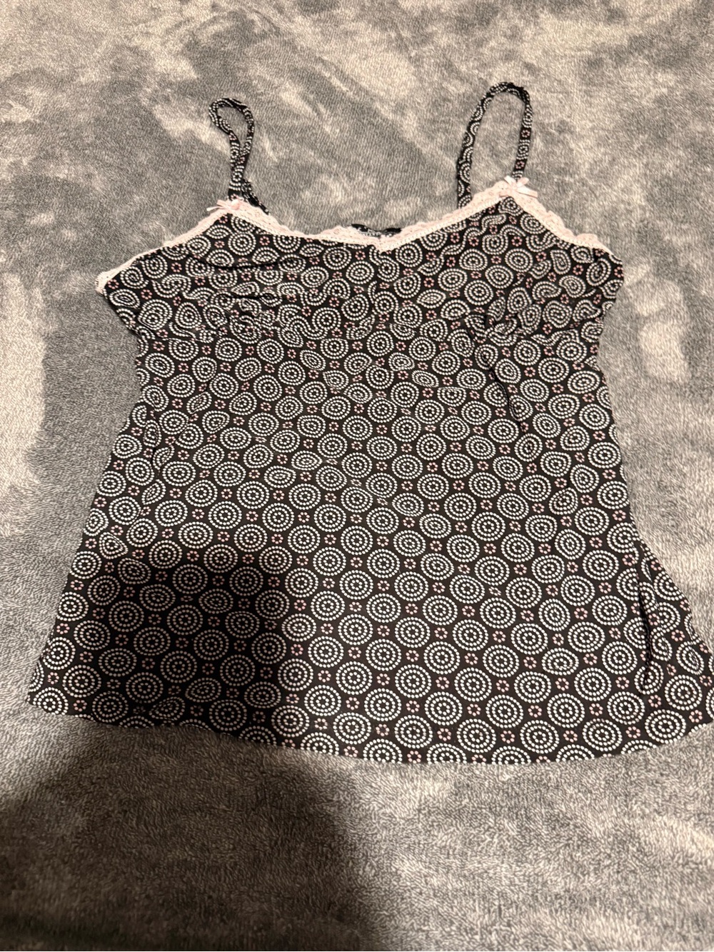 Women’s Black Patterned Lace-Trim Cami Top